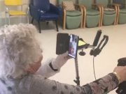 Coronavirus, alla RSA Paolo VI di Bagnolo Mella le videochiamate dei nonni ai familiari