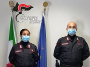 Compila l’autocertificazione, poi va a comprare la cocaina