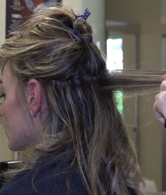 Prorogata l’ordinanza che modifica gli orari di parruchieri, centri estetici e tatuatori