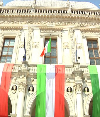 Il 25 aprile “in solitaria” nell’anno del Covid-19. Celebrazione del Sindaco e dell’Anpi in una Piazza Loggia deserta