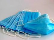 Mascherine monouso in mare: un danno per l’ambiente