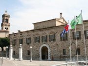 Padenghe, da aziende private e Protezione civile arrivano altre mascherine