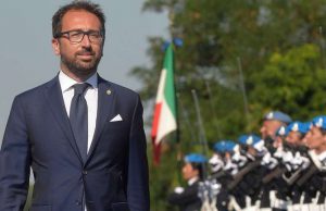 In Senato le mozioni di sfiducia a Bonafede, Renzi mette in agitazione la maggioranza