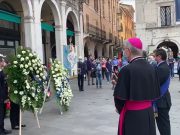 Otto rintocchi per ricordare le vittime della strage di Piazza Loggia