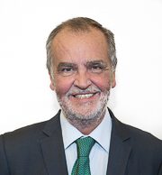 Calderoli contro Guerini: perché le Frecce Tricolore non passano da Brescia e Bergamo?