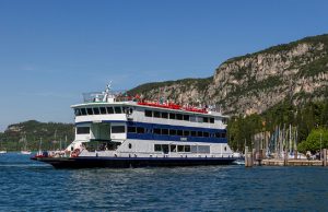 Da Regione 3.300 mascherine per gli operatori di Navigarda e 353 per il Lago d’Iseo