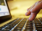 L’allarme del Copasir sulle notizie false in rete: Italia nel mirino della disinformazione