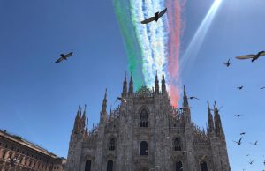 Le Frecce Tricolori in 5 giorni sorvoleranno 21 città ma non Brescia e Bergamo. Perchè?