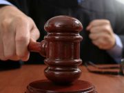 L’insegnante è un pubblico ufficiale. Alunno offende la prof in un tema, genitori condannati a pagare risarcimento