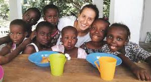 Silvia Romano è stata liberata. L’annuncio del Premier Conte su Twitter