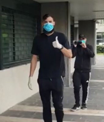 Terzo giorno di visite mediche, ancora non si vede Balotelli