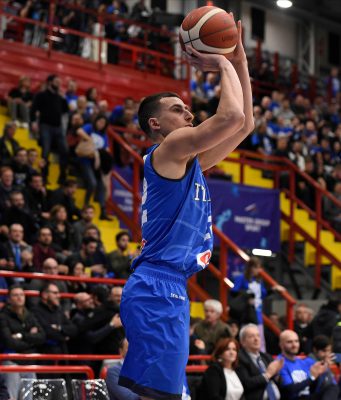 Basket, il caso Torino ha generato un uragano: rischio Serie A a 14 squadre