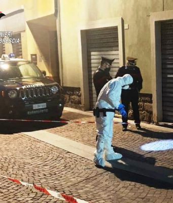 Esine, uccide l’amico agli arresti domiciliari per futili motivi. Arrestato