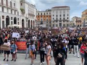 Black lives matter: Brescia in piazza per dire “no” al razzismo