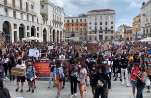 Black lives matter: Brescia in piazza per dire “no” al razzismo