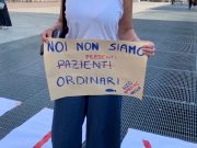 In piazza per chiedere le dimissioni di Fontana e Gallera