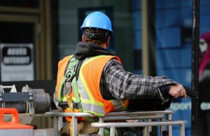 “Segnali di ripresa”, lo spiraglio dell’Istat sull’economia italiana