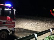 Bomba d’acqua in alta Valle Camonica. Esonda il torrente Arcanello. Salvata una donna in auto