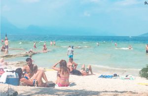 Spiaggia Giamaica, “vietato l’accesso al pubblico non autorizzato”