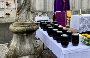 I famigliari delle vittime scrivono all’Europa: “In Lombardia crimini contro l’umanità”