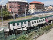 Deragliamento Carnate: tre carrozze coinvolte, in corso le indagni