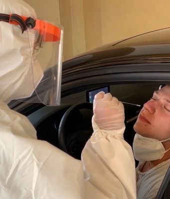 Ats Brescia, attive tre postazioni Drive In in Duca degli Abruzzi. Sileo, “tamponi a meno di 48 ore dal rientro”