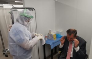 Da giovedì all’aeroporto di Linate scatta l’operazione Covid Free: voli per Roma solo a tampone negativo