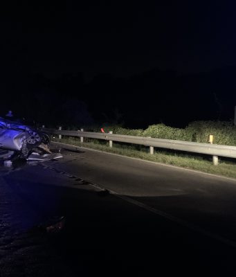 Pauroso scontro frontale tra due auto a Padenghe. Vittima una 81enne. LE IMMAGINI
