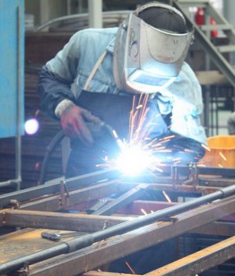 Indagine CNA, caro-bollette preoccupa 95% imprese