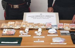 Spaccio di cocaina in casa: arrestata coppia a Lumezzane