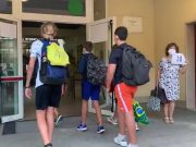 Prima campanella: le voci di genitori e studenti