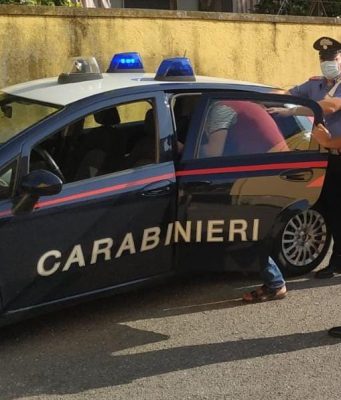 Accoltella la compagna in via Diaz, fermato a Ventimiglia
