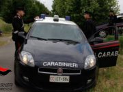 Molestava le ragazze sulla ciclabile, il Comandante lo blocca e arresta