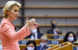 Von der Leyen: “Il prossimo anno si terrà in Italia un vertice globale sulla sanità”