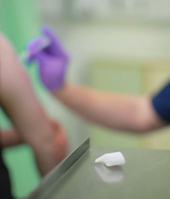 Pfizer rilancia: “Risultati finali dello studio mostrano un’efficacia al 95%”