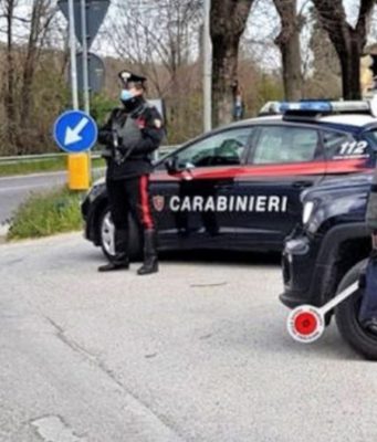Fermato con 8.000 euro di cocaina si giustifica: “Era la mia scorta per quest’anno”