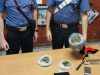 Spacciatore incastrato da due piantine di cannabis in giardino