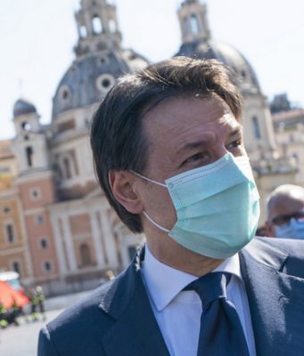 Verso il nuovo dpcm: riunione a palazzo Chigi tra Conte Boccia e capi delegazione