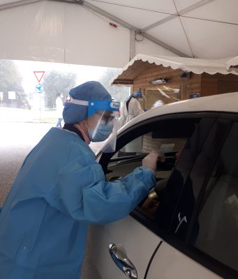 A Desenzano due tendostrutture per tamponi e accompagnatori