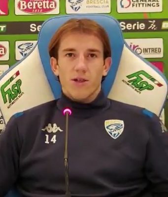 Mangraviti a tutto campo: “Non mi sento titolare, cerco di mettere in difficoltà il mister a ogni allenamento”