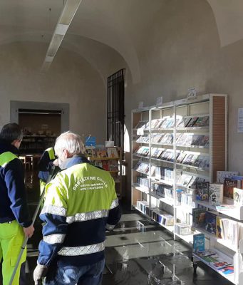 In corso la conta dei danni dopo l’allagamento in biblioteca