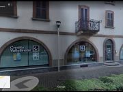 Palazzolo, fanno saltare il bancomat alla Creval e fuggono con 20 mila euro