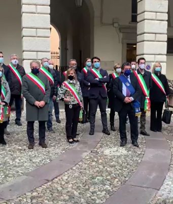 Sindaci bresciani dal Prefetto, “chiarezza e trasparenza sui dati. Vogliamo conoscere i dati relativi ai 21 parametri”