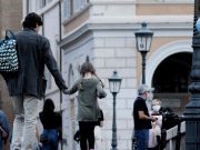 Coldiretti, un italiano su quattro senza soldi per il black friday