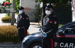 “Sono andato a comprare le sigarette”, ma nascondeva oltre 20 grammi di hashish