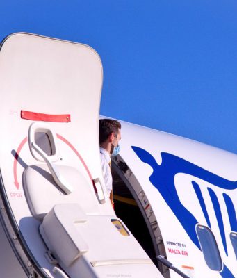 Di Maio firma l’ordinanza sui voli di rientro dal Regno Unito