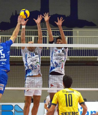 L’Atlantide getta il secondo set e porta a casa solo un punto