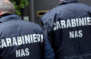 Operaio e (nel tempo libero) medico. Denunciato dai Nas