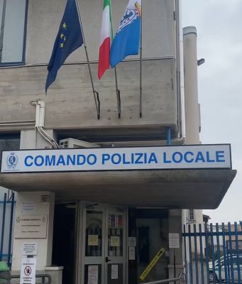 Consegnava la droga per la città. Arrestato spacciatore