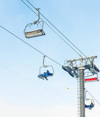 Speranza firma l’ordinanza che ferma lo sci. Nessuna apertura oggi. Tutto slitta al 5 marzo